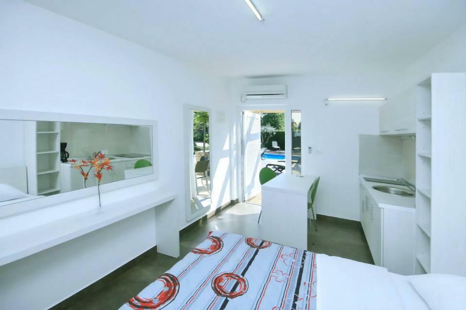 Apartmani Elio 우마그 외부 사진